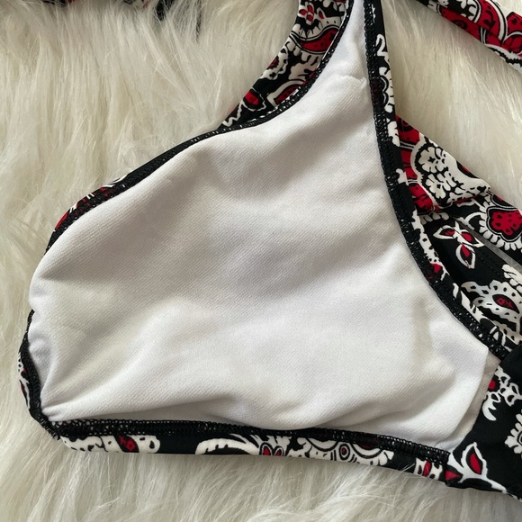 Chaps Bikini - Picture 4 of 4